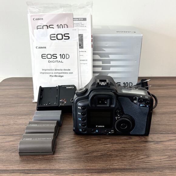 Canon EOS 10D DSLR Camera with Batteries, Charger, Paperwork and Original Box - Picture 3 of 4